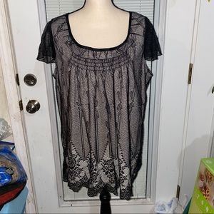 Lane Bryant 18-20 black lace over off white